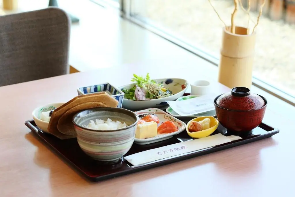 札幌公園飯店 (Sapporo Park Hotel)|在中島公園旁的優雅飯店 札幌公園飯店 (Sapporo Park Hotel)|在中島公園旁的優雅飯店