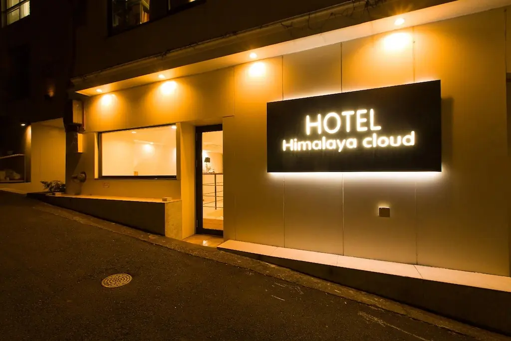 himalaya-cloud-hotel-tokyo-01