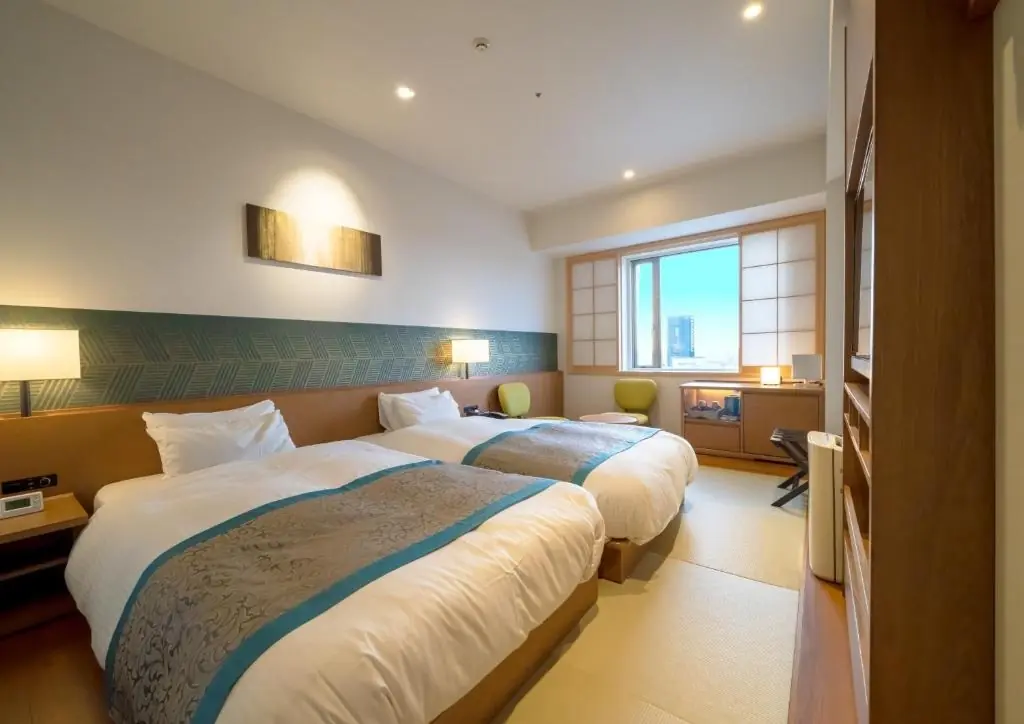 阪急旅館 (Ours Inn Hankyu)