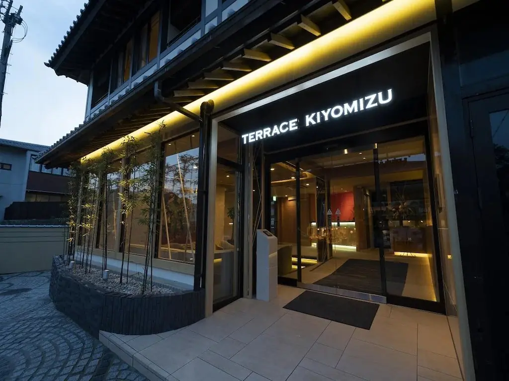 京都清水露台飯店 (TERRACE KIYOMIZU KYOTO)