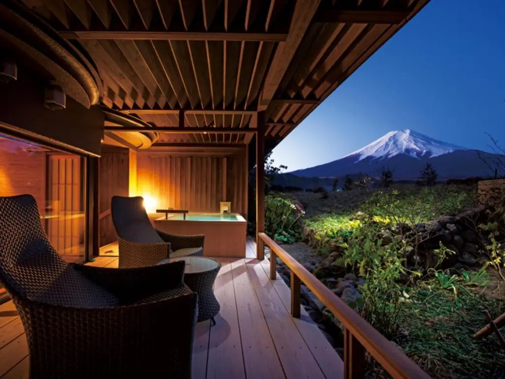 富士山住宿然然別墅 (Bessho Sasa Hotel)Bessho Sasa Hotel
