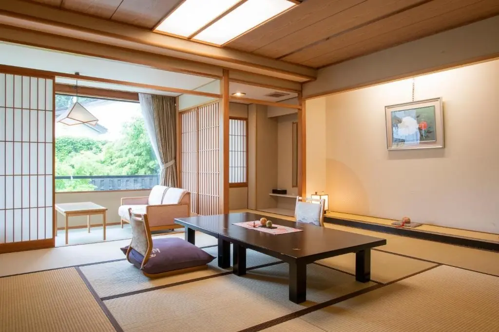 湯澤住宿越後湯澤溫泉 松泉閣花月旅館Echigoyuzawa Onsen Shosenkaku Kagetsu Ryokan
