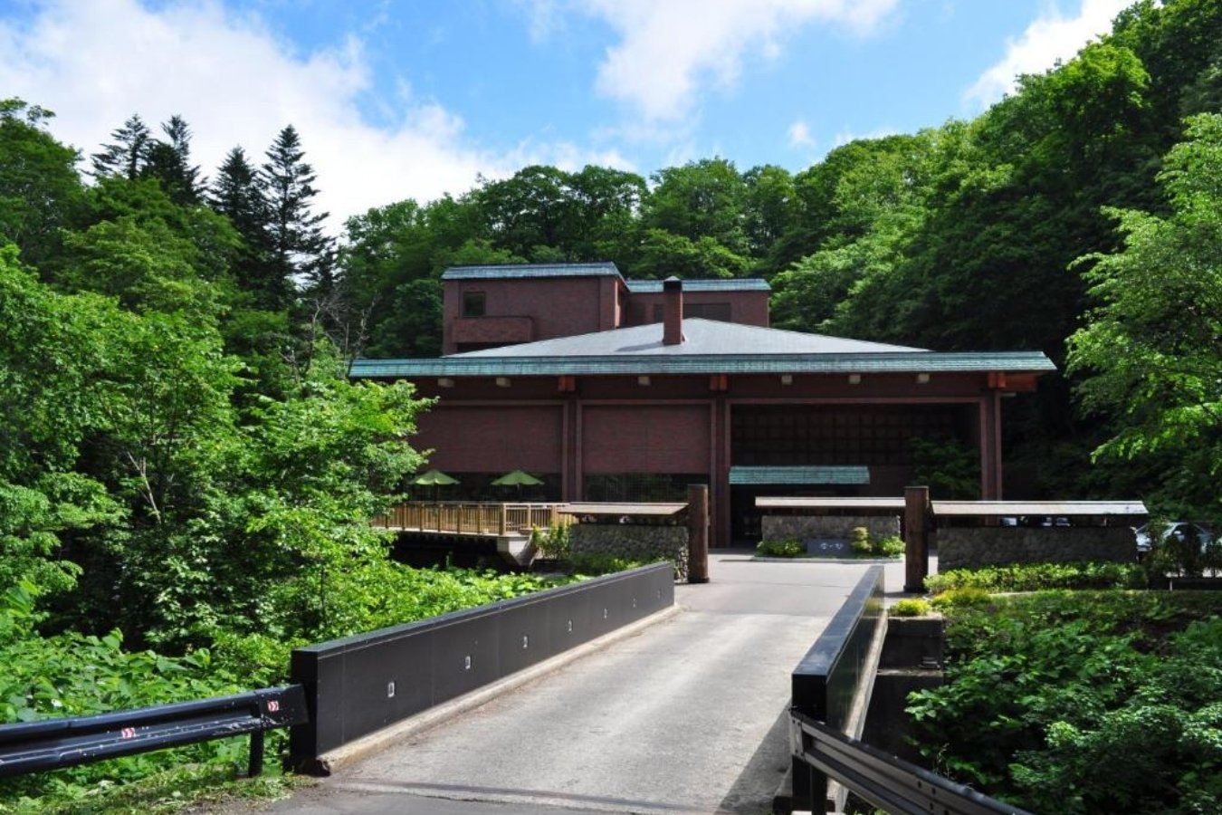 Niseko Konbu Onsen Tsuruga Besso Moku no Sho